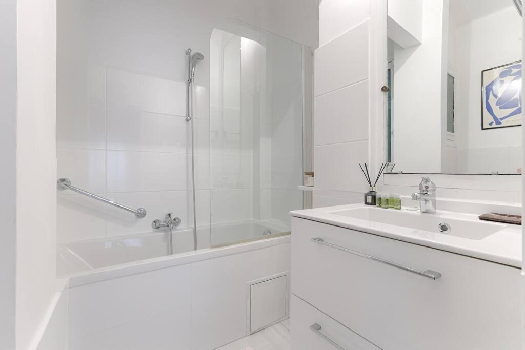 Matignon Saint-Honore : Magnifique Appartement 1Br Paris Exterior photo